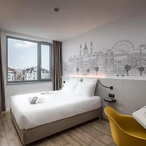 B&B Hotel Budapest City 3*, Budapest Ungern